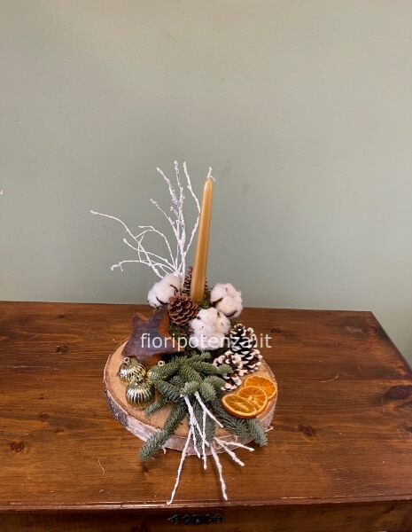 CENTROTAVOLA NATALIZIO SU FETTA DI LEGNO